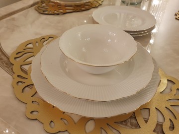 0598e233 437c 4323 8e9c 92eb151b58f8