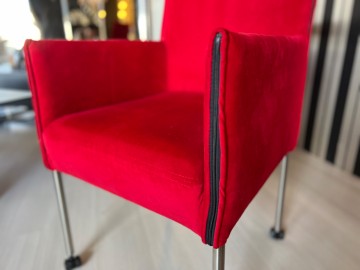 0cf4bc43 8fa1 4974 ae04 a14c6523786b