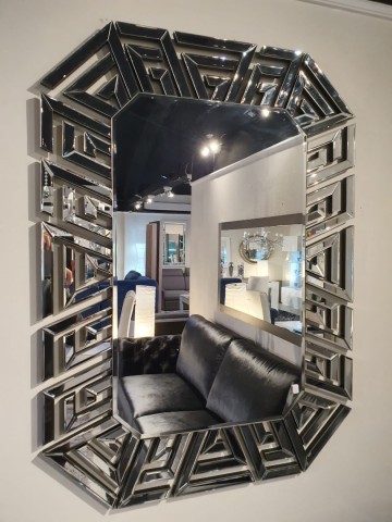 1b00bd49 fc5b 48ab b3f4 99aff00d550e