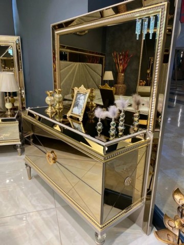 Model ASIYAN, Luxe Gespiegelde Interieur Slaapkamer 