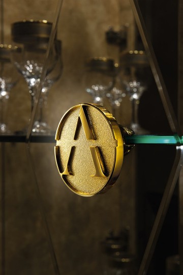Adora sipario glass cabinet handle 0