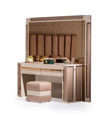 Bf9c0be7 6767 450d bcba e5891575e28a 0