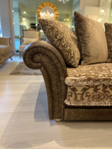 C9efa5b6 6867 4221 b04d 008bc7660a1b