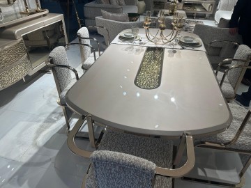 Efde259b 4fd2 4705 9141 015da127d171 2