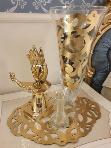 Photo 2023 04 16 16 52 40 5