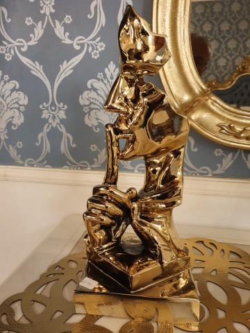 Photo 2023 04 16 16 52 41 4