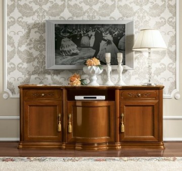 Model TORIANI, de Italiaanse Noten Interieur Selectie van Interieuradvieseurs voor Vintage Interieur