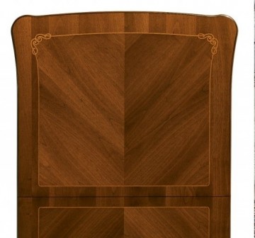 Model TORIANI, de Italiaanse Noten Interieur Selectie van Interieuradvieseurs voor Vintage Interieur