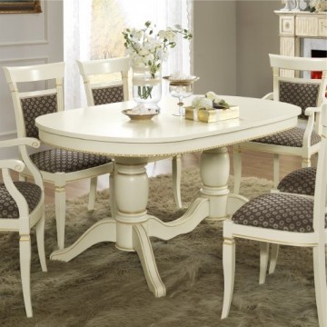 Model TREVISO, de Noten Interieur Selectie van Interieuradvieseurs voor Vintage Interieur