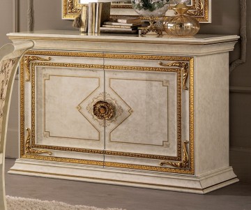 Two door buffet new1