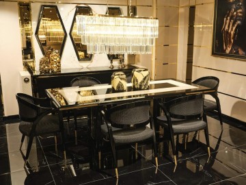 Model HERA, Uniek Model van Luxe Versace Interieurstyling