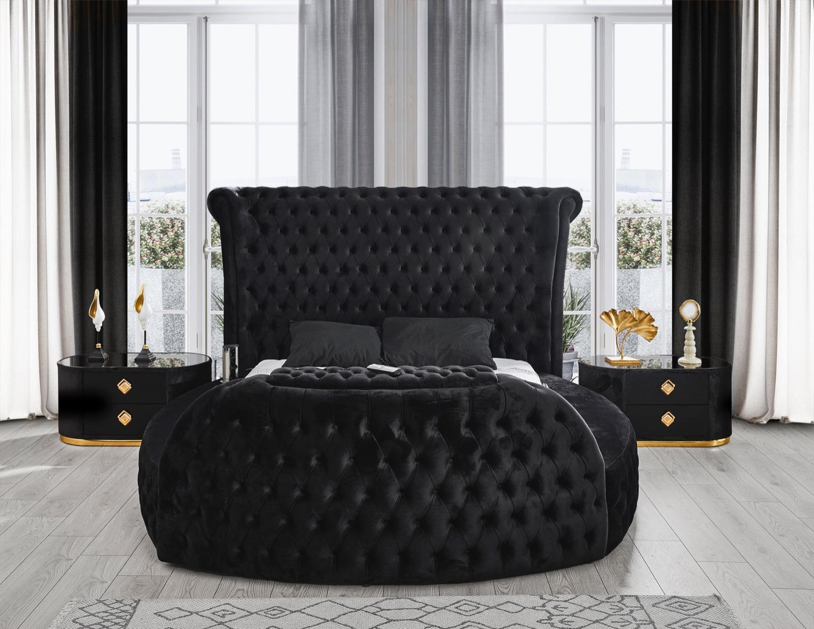 5 VARDA Luxe Rond Bed met Gecapitonneerde Hoofdbord - Luxe Slaapkamers - Woiss | Stijlvol Inrichten voor Interieur